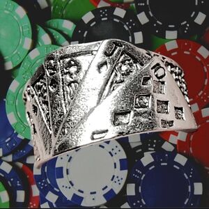♦️♠️NEW Silver Playing Cards Ring